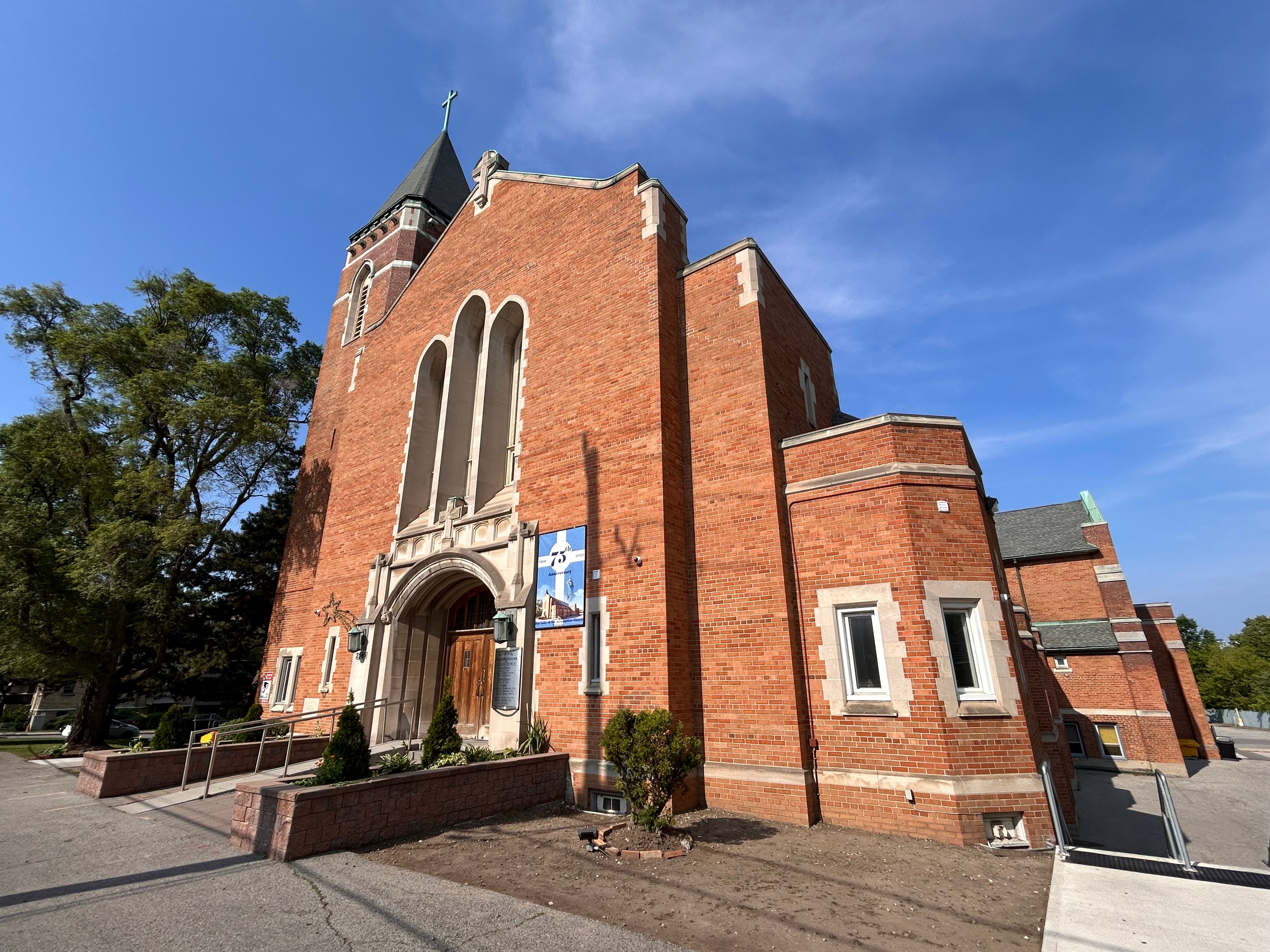 Front_Side_Church_View